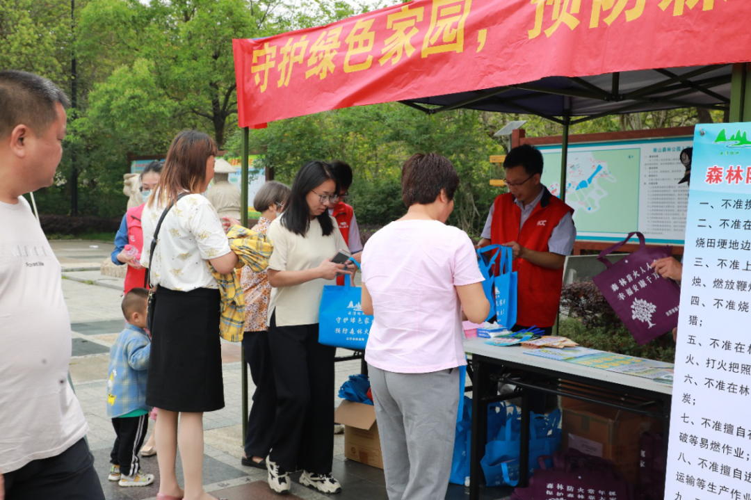 工业垃圾处理行业产业链结构及政策分析_人保服务 ,人保伴您前行