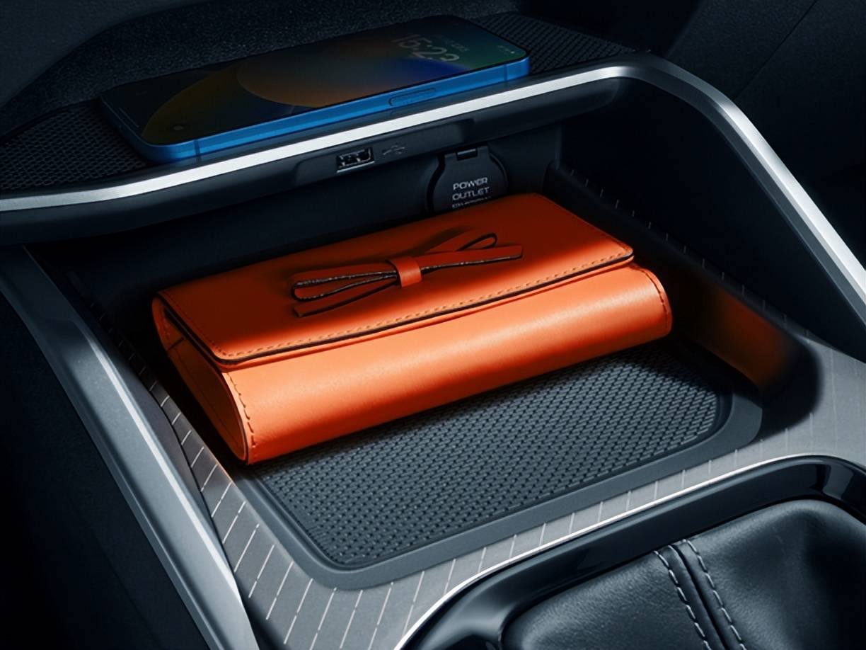 拥有“如意行”驾乘险，出行更顺畅！,人保护你周全_2025数码相机行业市场发展现状及供需格局分析