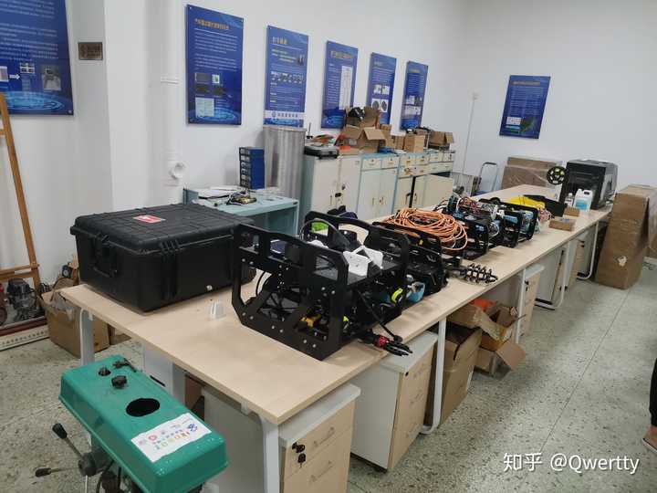 人保伴您前行,人保财险 _​2025年水下机器人行业现状与发展趋势分析