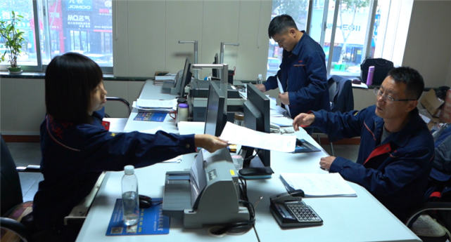 2024年巧克力行业市场分析及发展前景预测报告_保险有温度,人保财险政银保 