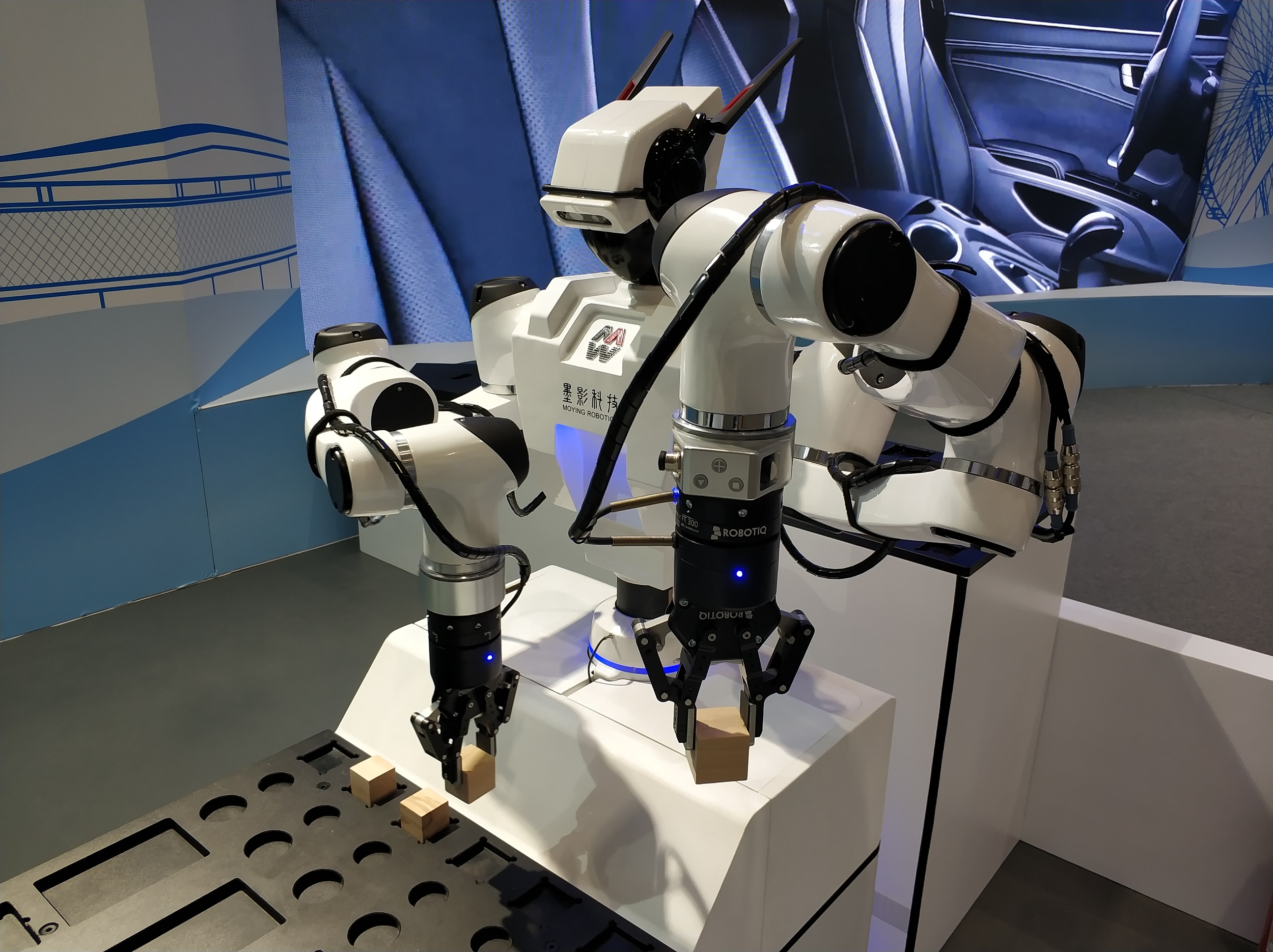 会议行业全景透视：万亿赛道下的结构性变革，从硬件迭代到智慧服务_人保服务,人保护你周全