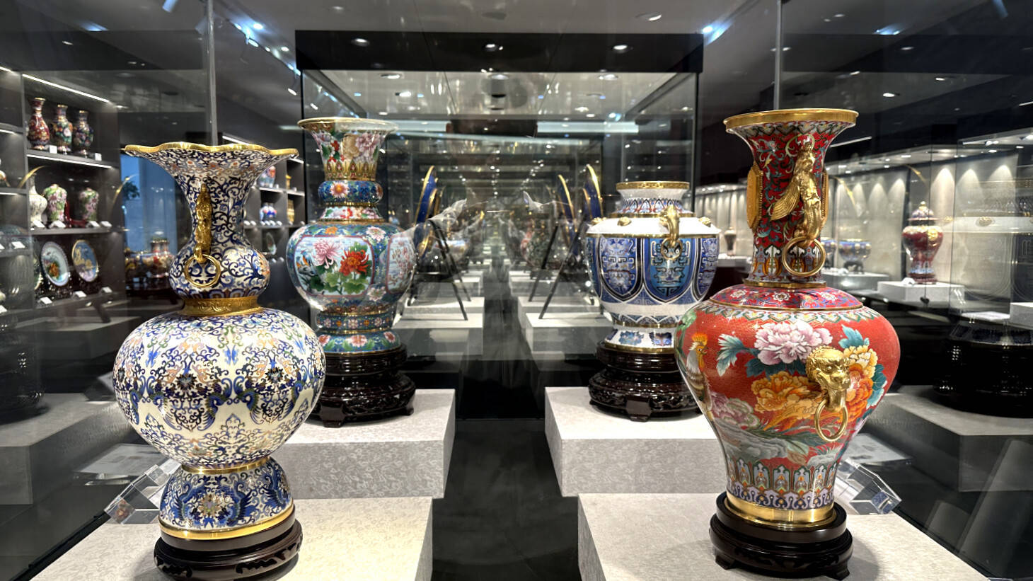 2025年中国非遗技艺行业：文化市场爆发与投资新航向_人保服务,人保车险