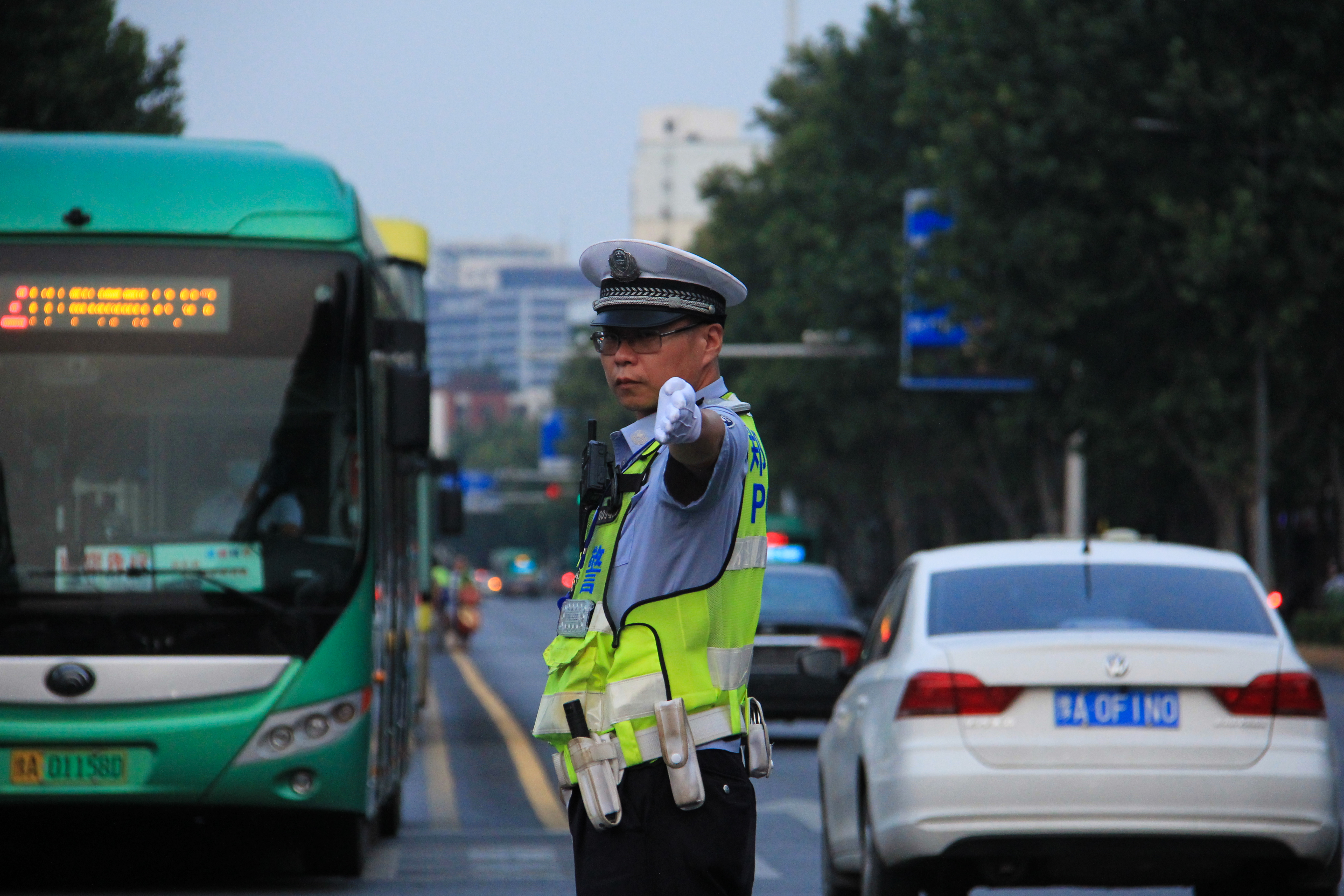 拥有“如意行”驾乘险，出行更顺畅！,人保有温度_2025年安全气囊行业市场分析及未来发展趋势