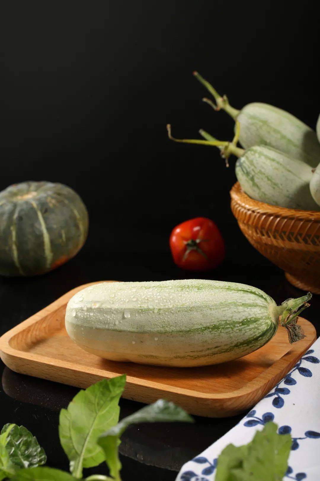 2025年中国黑色食材产品行业：市场规模持续扩大与消费结构升级_人保财险政银保 ,人保服务