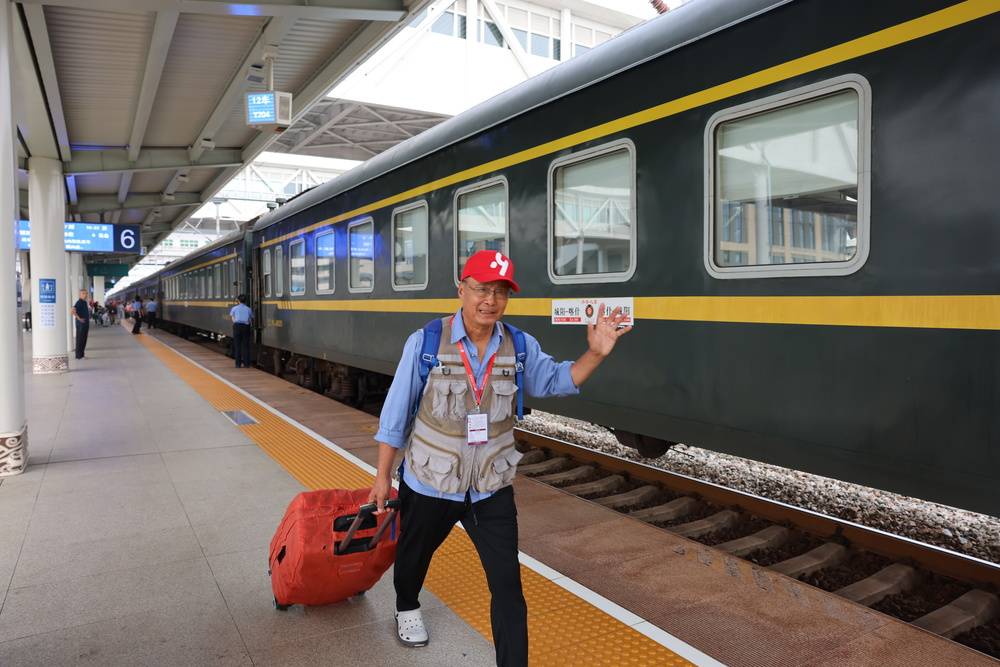 人保伴您前行,拥有“如意行”驾乘险，出行更顺畅！_2025年中国儿童护肤品行业市场：青少年护肤需求增长迅猛