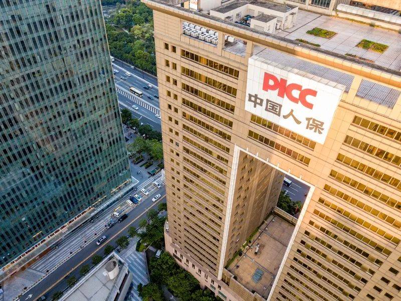 人保服务 ,人保伴您前行_2025年中国睡眠经济行业：消费主体年轻化，个性化需求催生市场变革