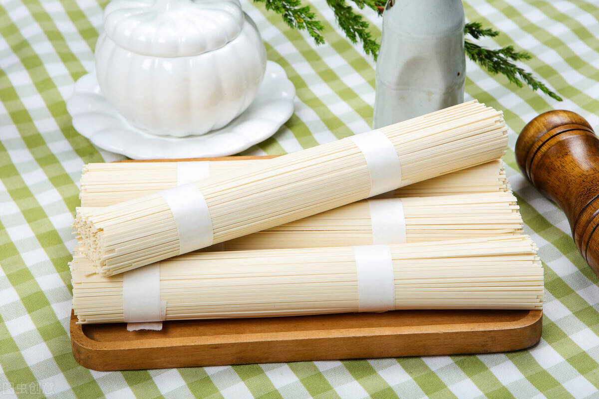 人保财险政银保 ,人保财险 _2025年挂面行业：“预干燥处理”与“长保质期”