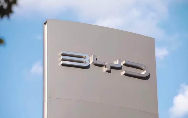 车车科技：上半年新能源车险保费增幅突破150%