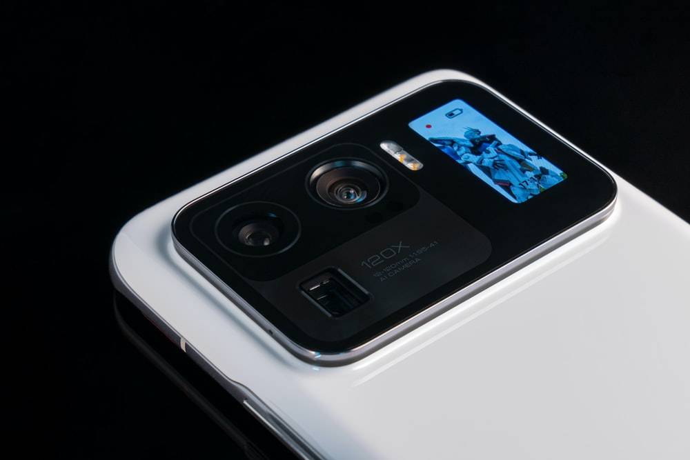 小米凶猛 追击苹果