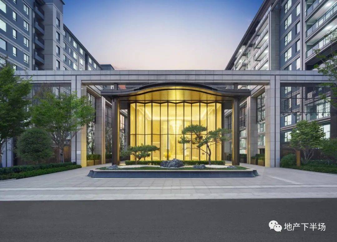 锦江酒店的转型答卷