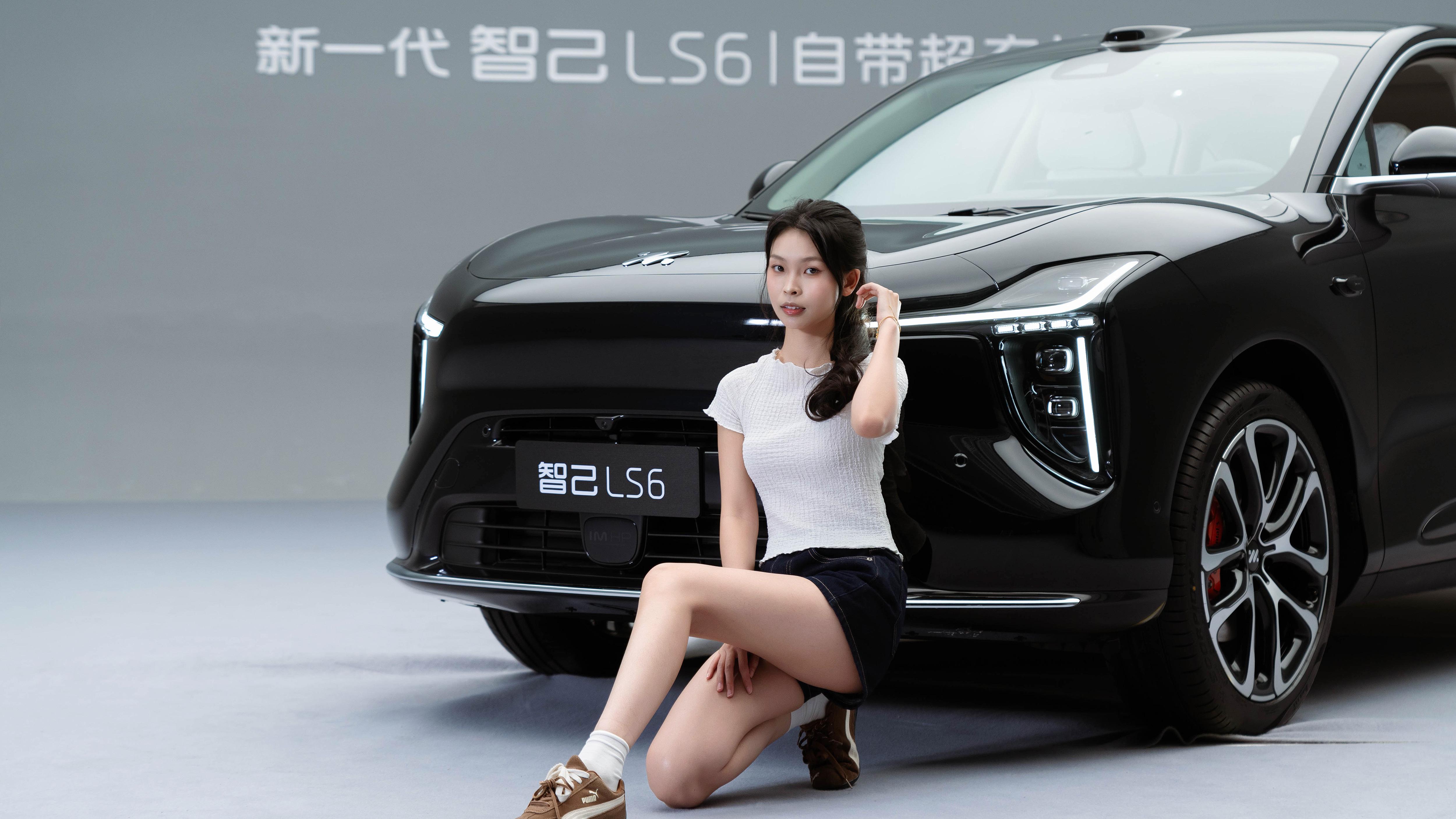 智己新LS6预售超4.8万辆，用“低价高配+预售权益”撬动销量