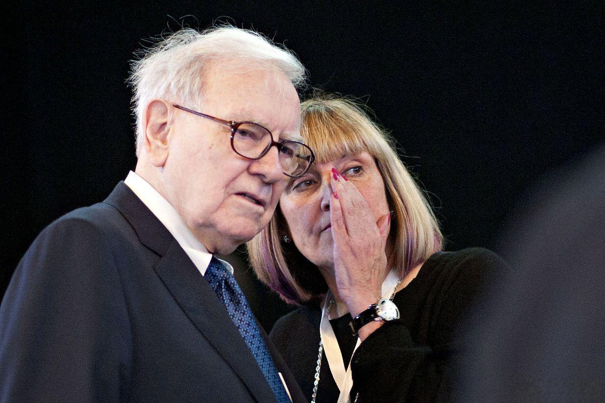 神州数码中报增收不增利，支柱业务低毛利困境难解，百亿元债务压顶