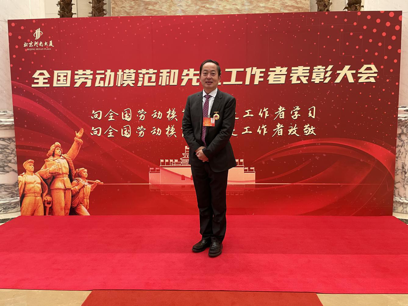 舜宇光学高管被免职，曾多次获省级劳动荣誉