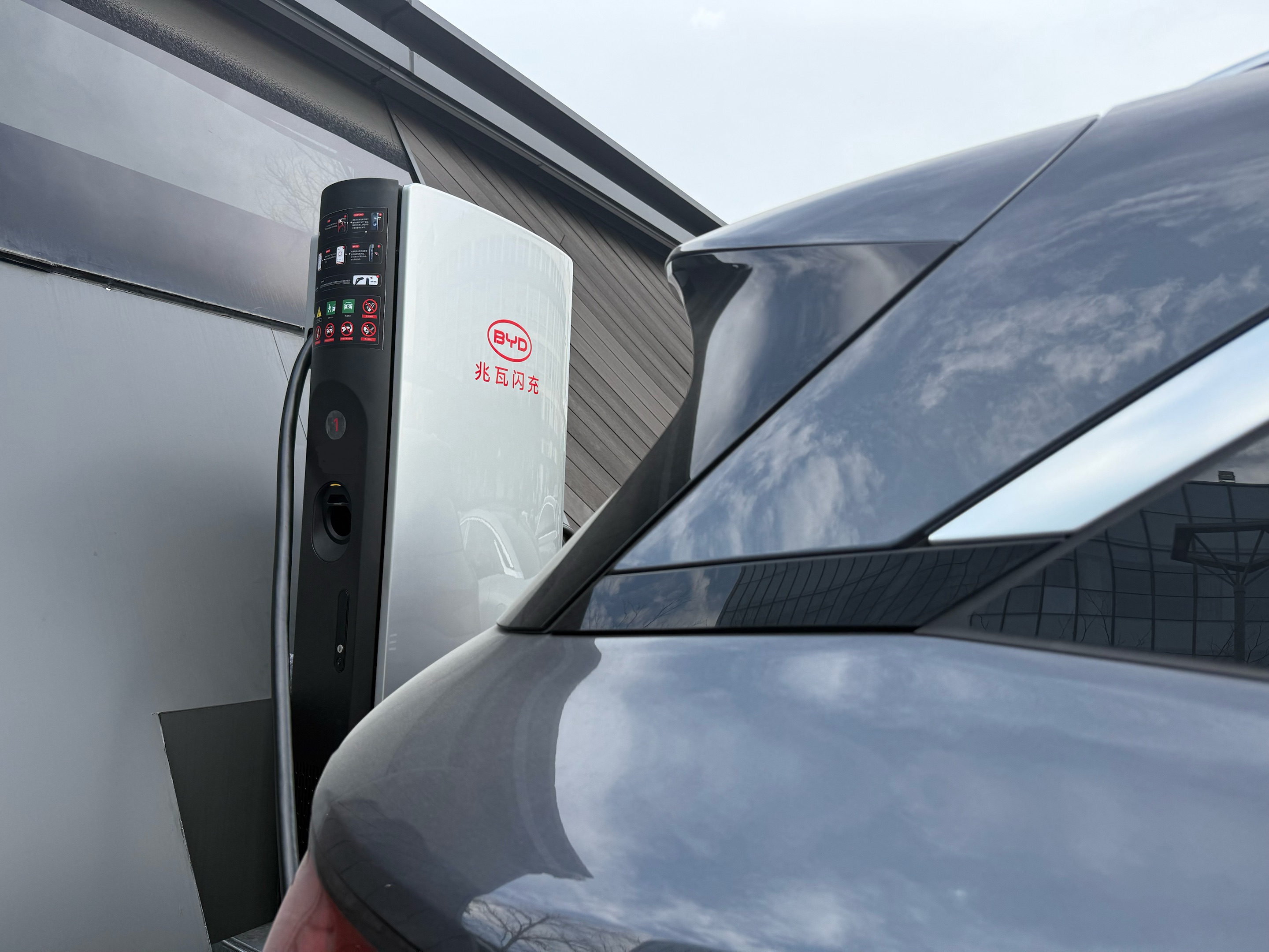 比亚迪推出e-Bus平台3.0，破局道路客运电动化