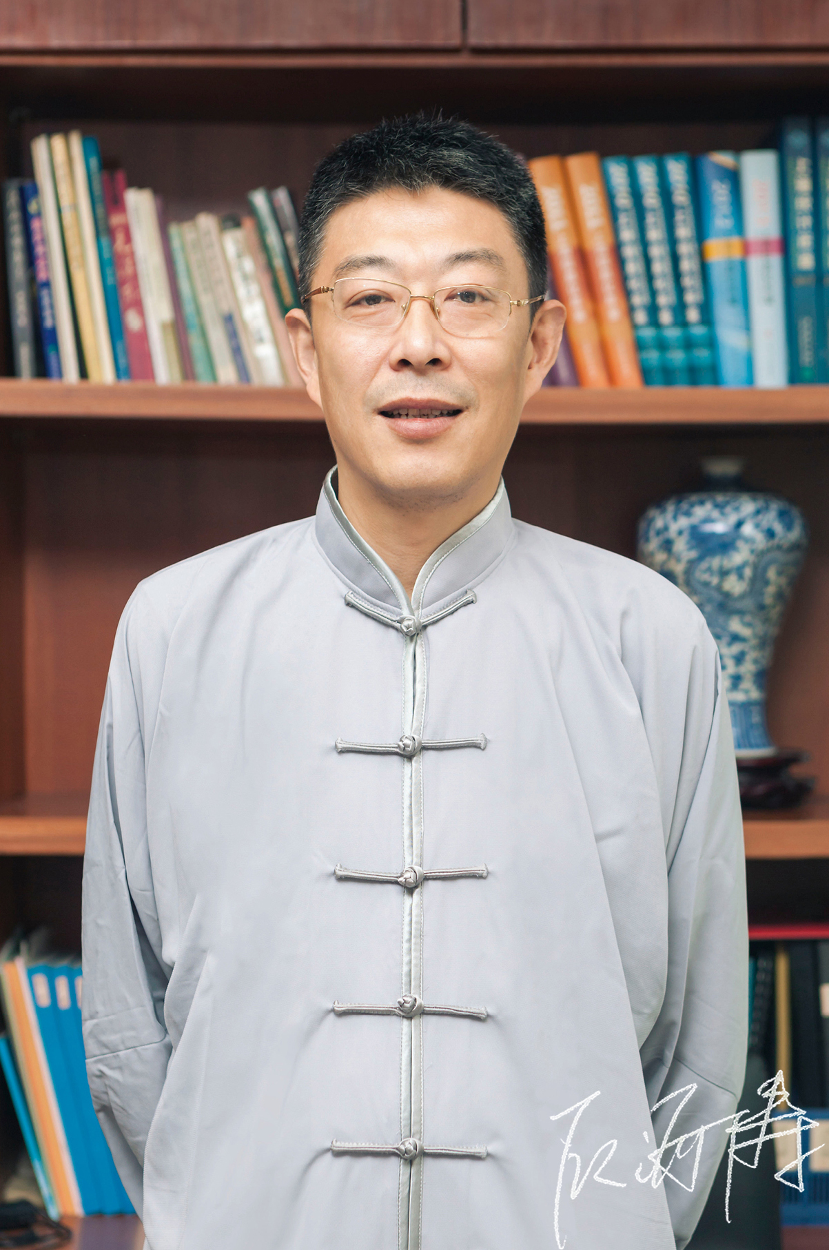 汉国置业：委任曾瑞华为非执行董事等职务