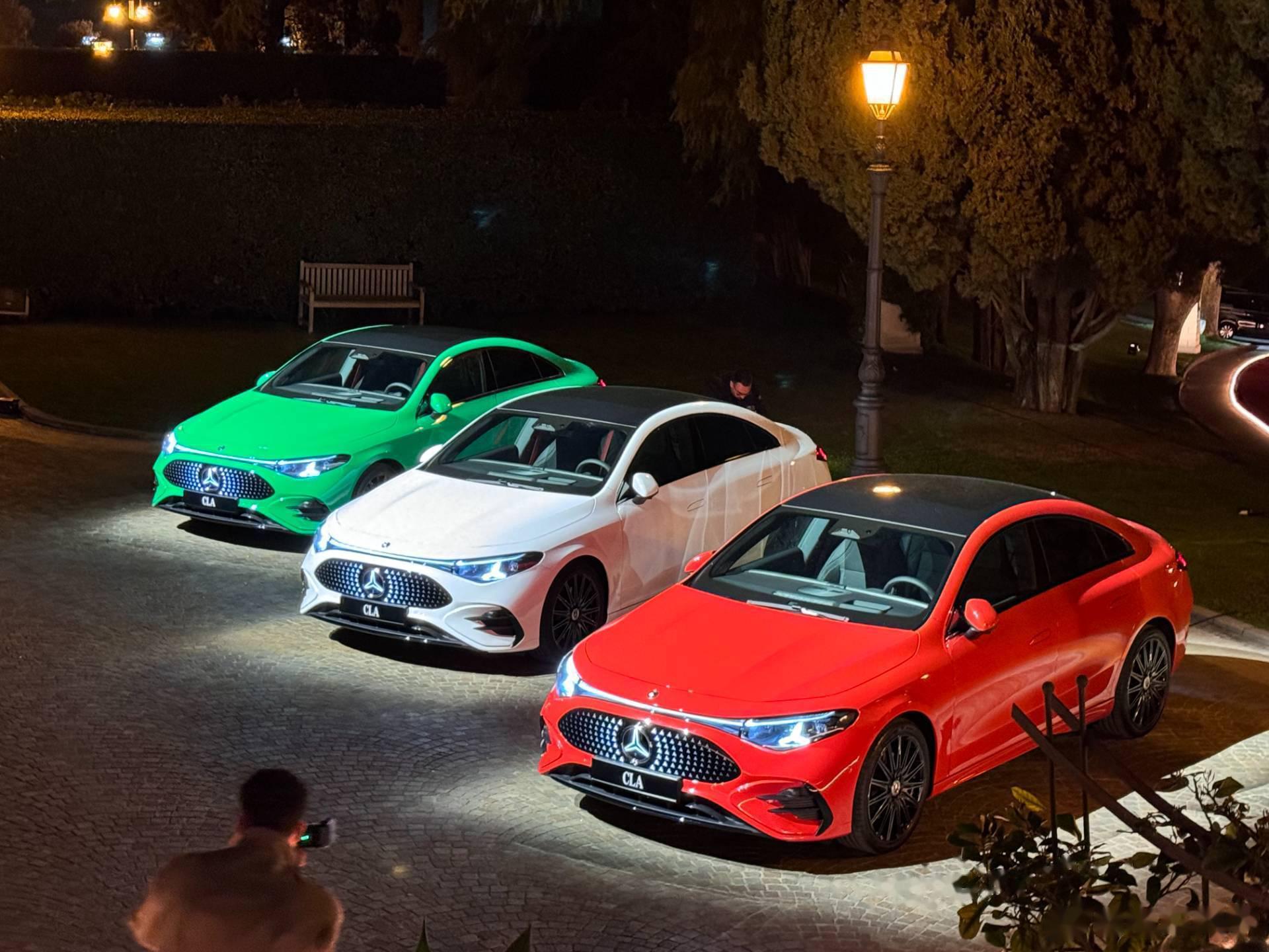 奔驰联手Momenta 新一代智能辅助驾驶系统将首搭纯电CLA