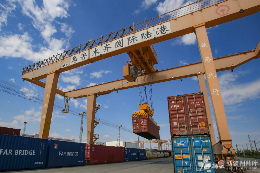 哈尔滨国际陆港集结中心正式启用运营