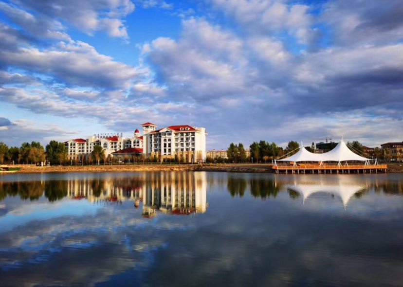 长安福特构筑“绿色长城”，企业治沙能否成范式