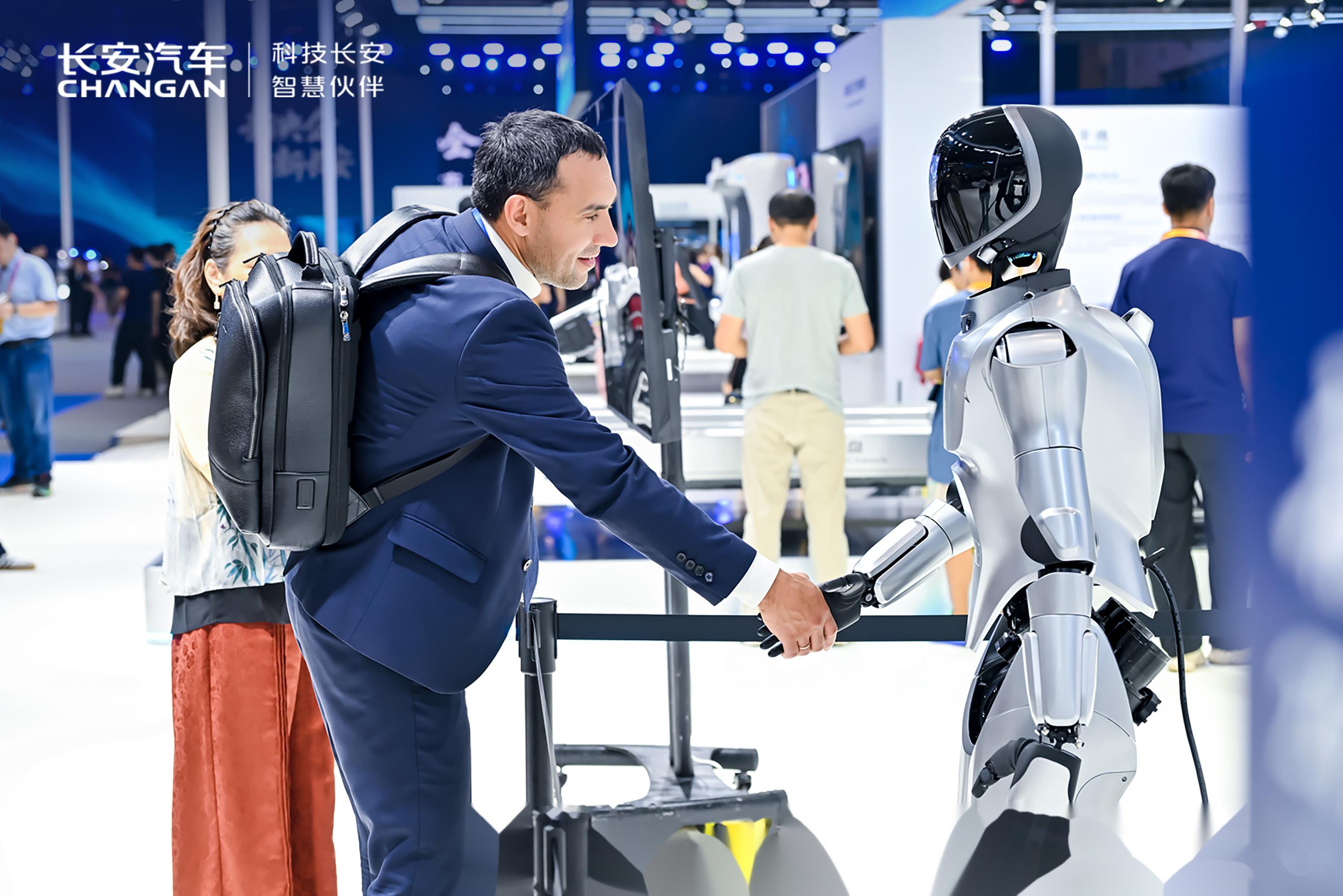 天枢智能加持，长安启源A06聚焦家庭用户智能出行