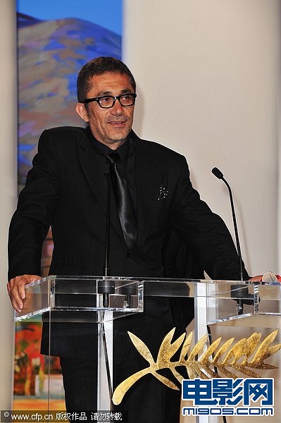 安 纳 达：截至2025年10月20日股东户数为22,874户