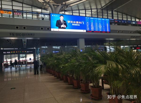 梦天家居实控人余静渊之一致行动人梦悦投资拟减持不超过170.41万股，公司动态PE达52倍