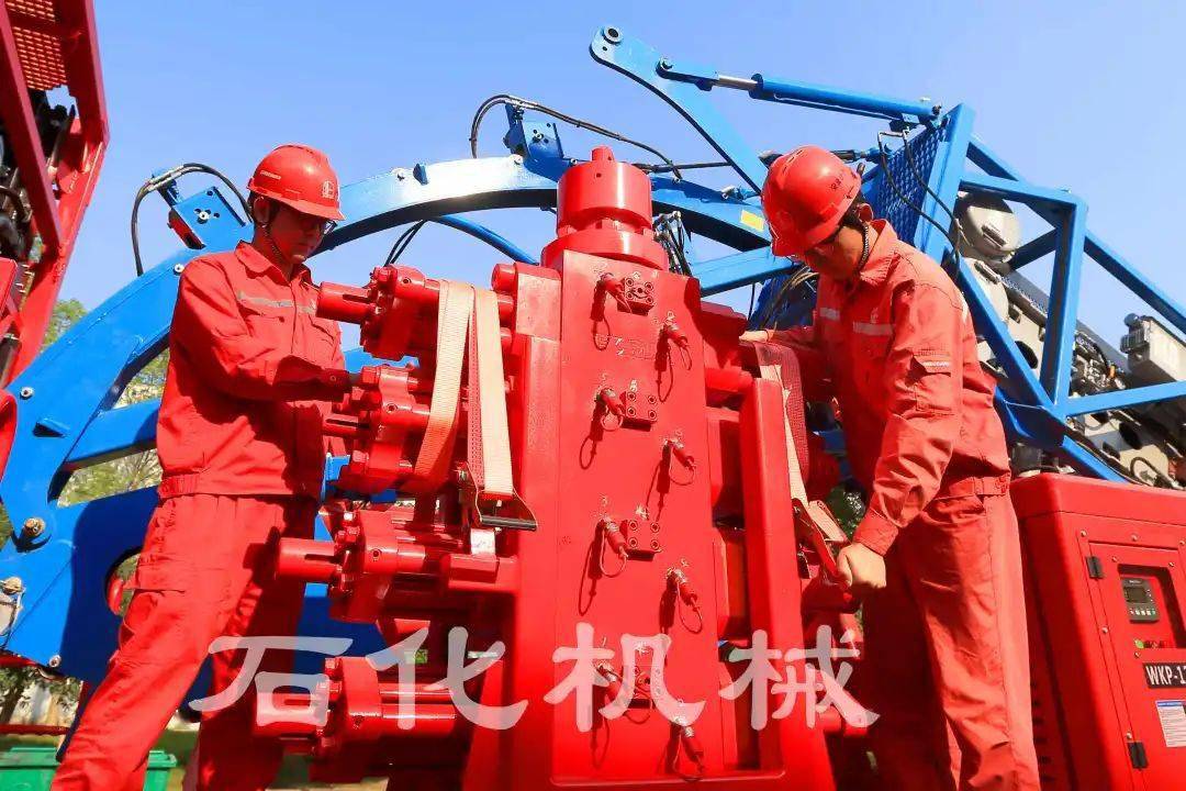 石化机械龙虎榜：营业部净买入1201.54万元