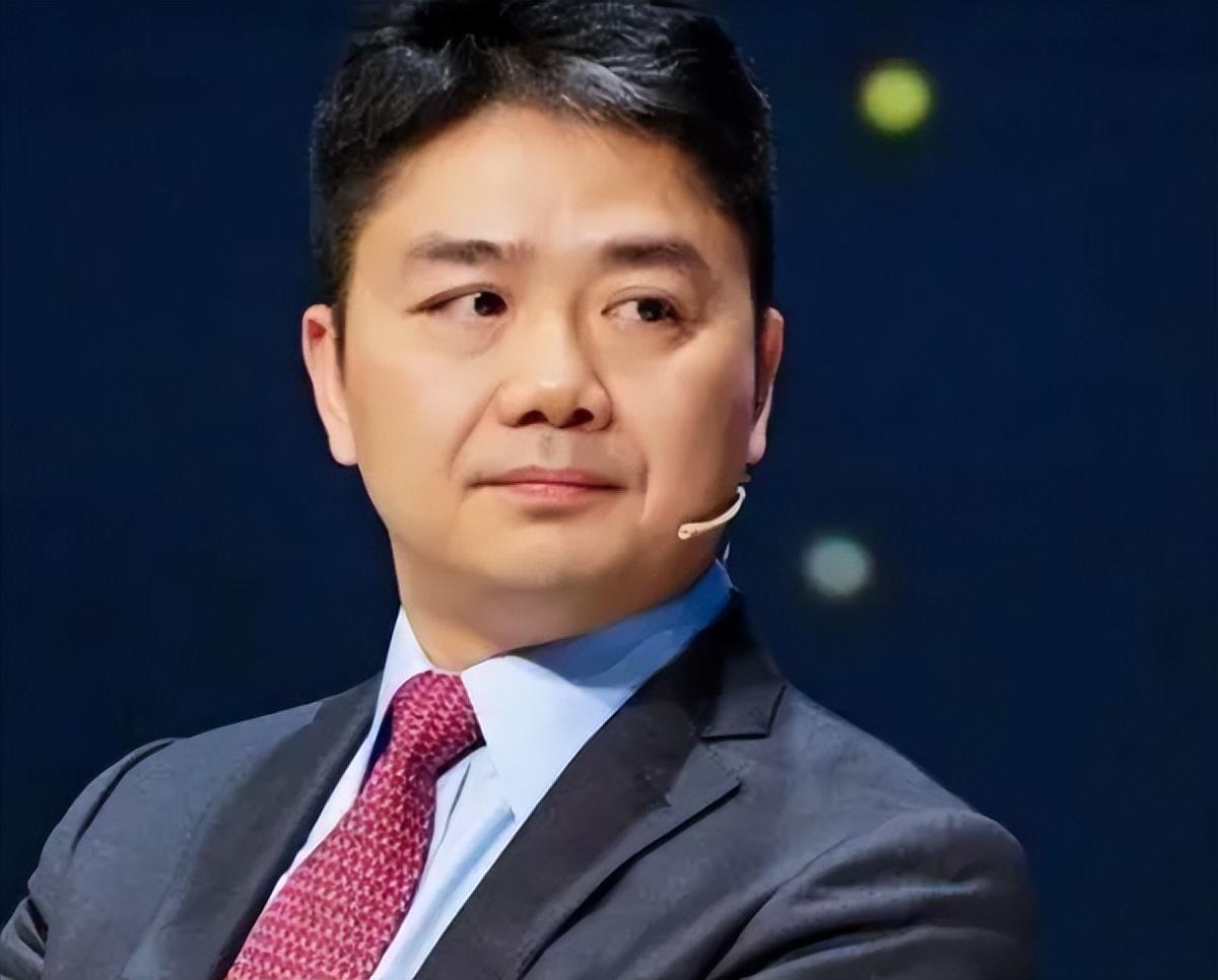 从光伏龙头到多元尖兵：永臻股份三季度营收突破90亿元 多赛道布局打破成长天花板