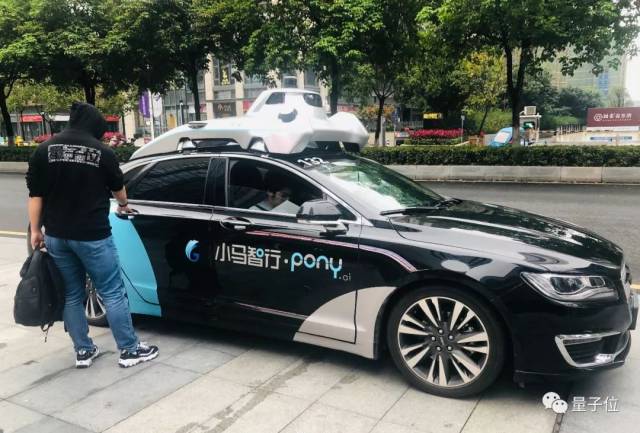 万马科技：与哈��、曹操出行等达成Robotaxi合作