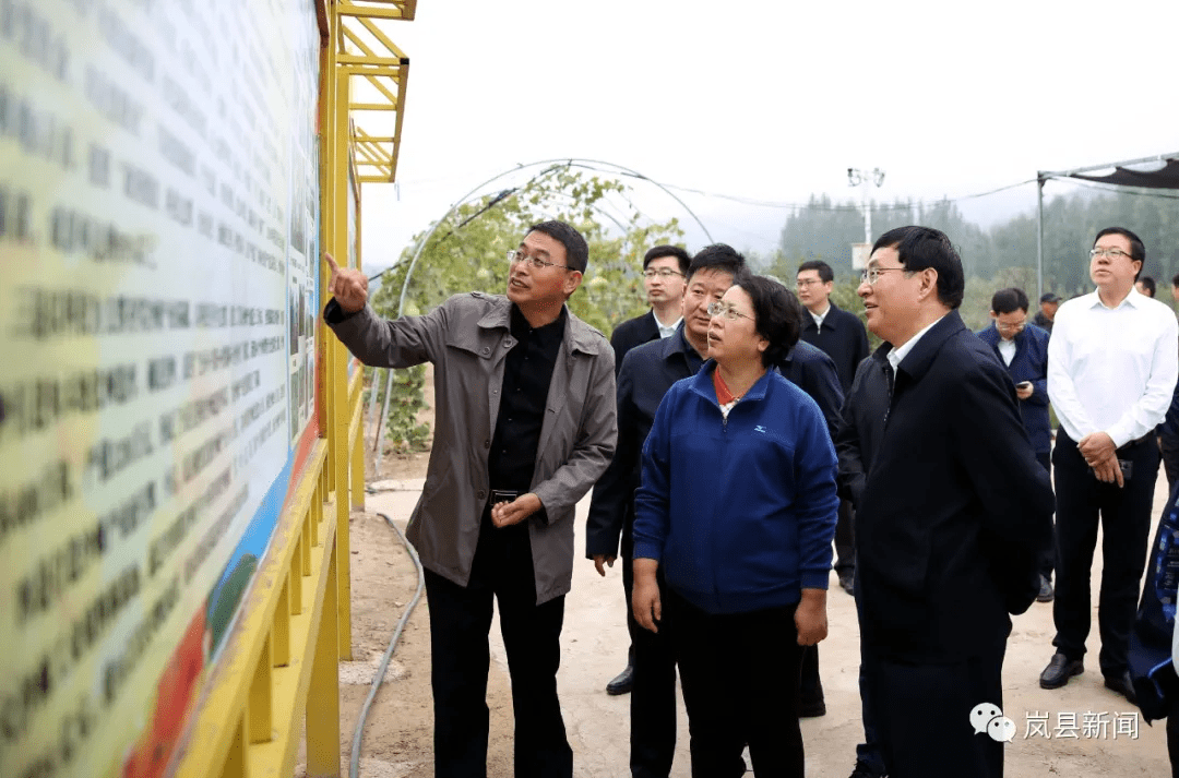 张玉卓：推动国有企业带头解开“连环套” 建立健全清理和防止拖欠账款长效机制