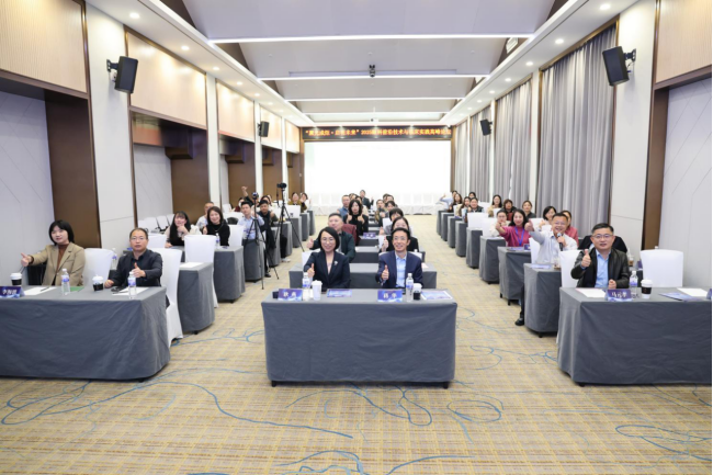 华厦眼科：积极举办及参与国内外眼科学术交流活动