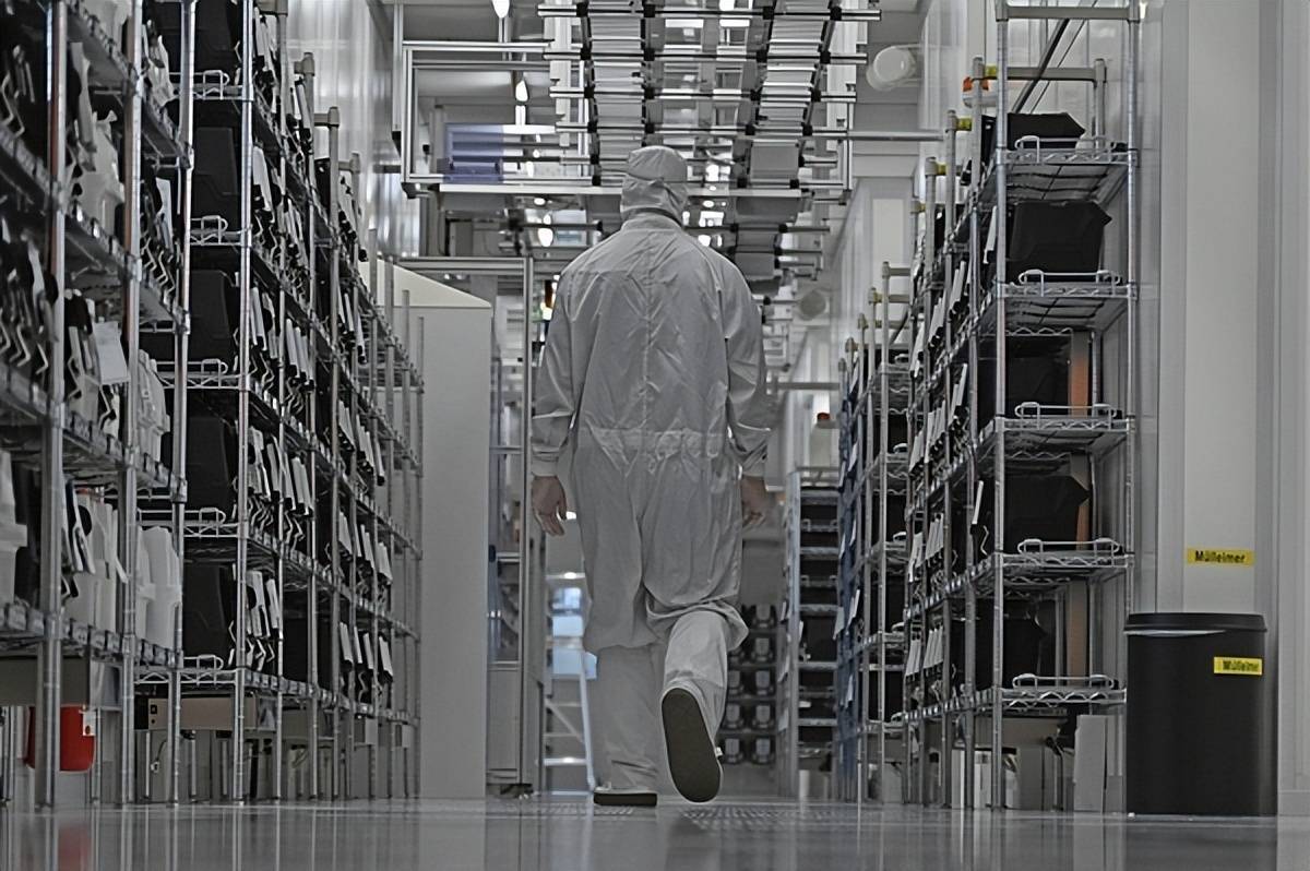 荷兰安世半导体回应供应链恢复进展 否认张学政恢复CEO职务