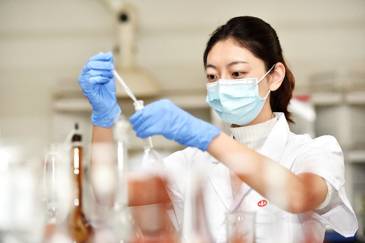 以岭药业与乐药集团达成合作 共拓医药健康产业新篇章