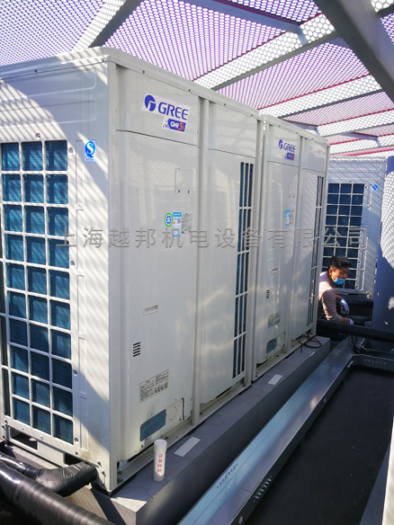 格力电器获得发明专利授权：“空调器管压板自动装配设备”