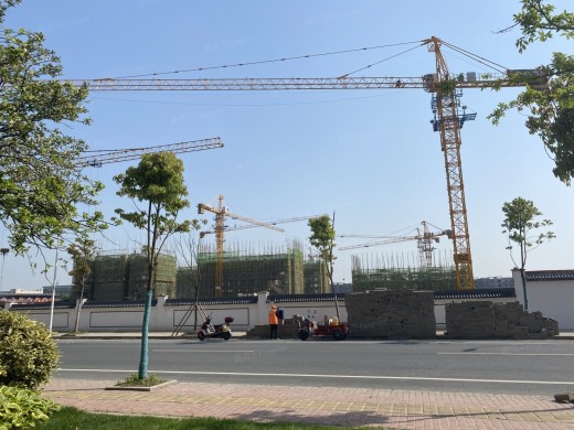 宁波中百：杭州金帝商业管理有限公司通过司法拍卖取得公司1888.40万股股份