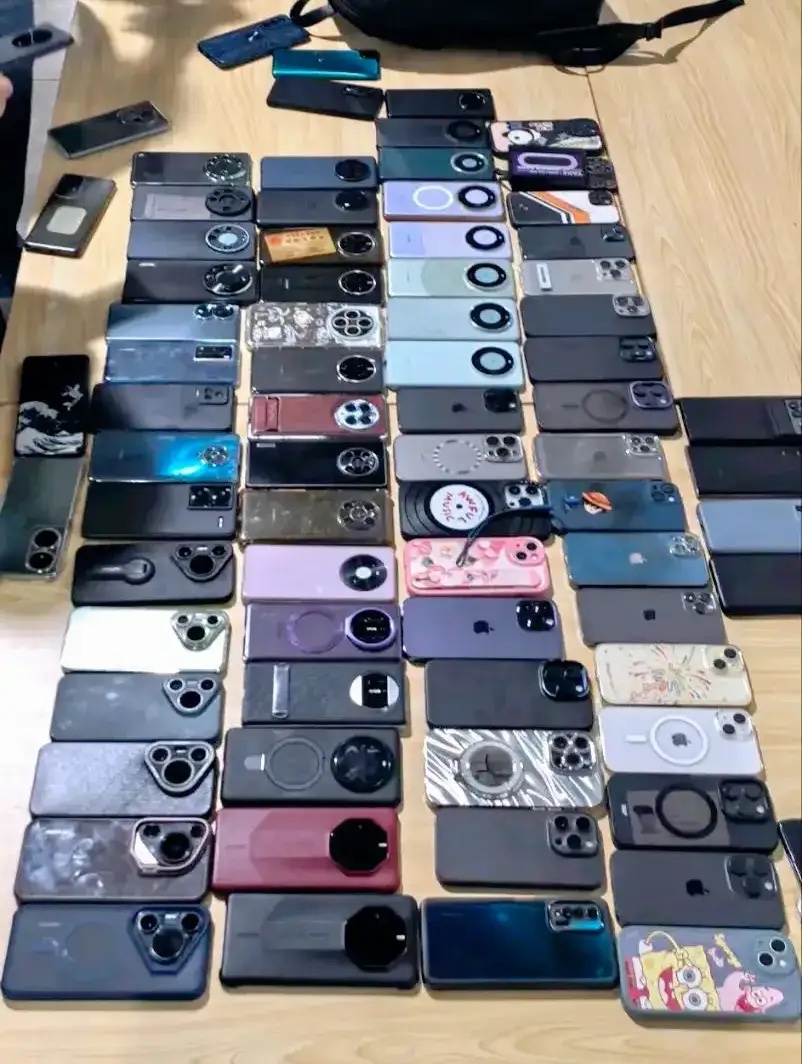 三季度中国折叠屏手机市场回暖 上市公司持续加码