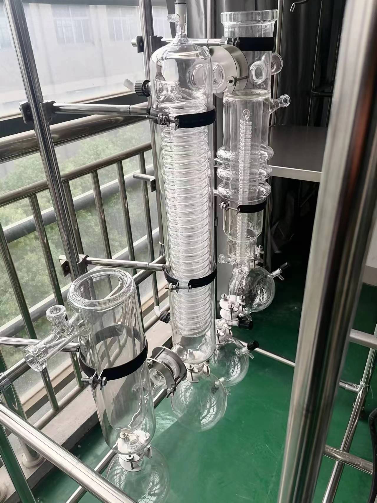 盾安环境获得实用新型专利授权：“蒸发冷凝器及空调器”