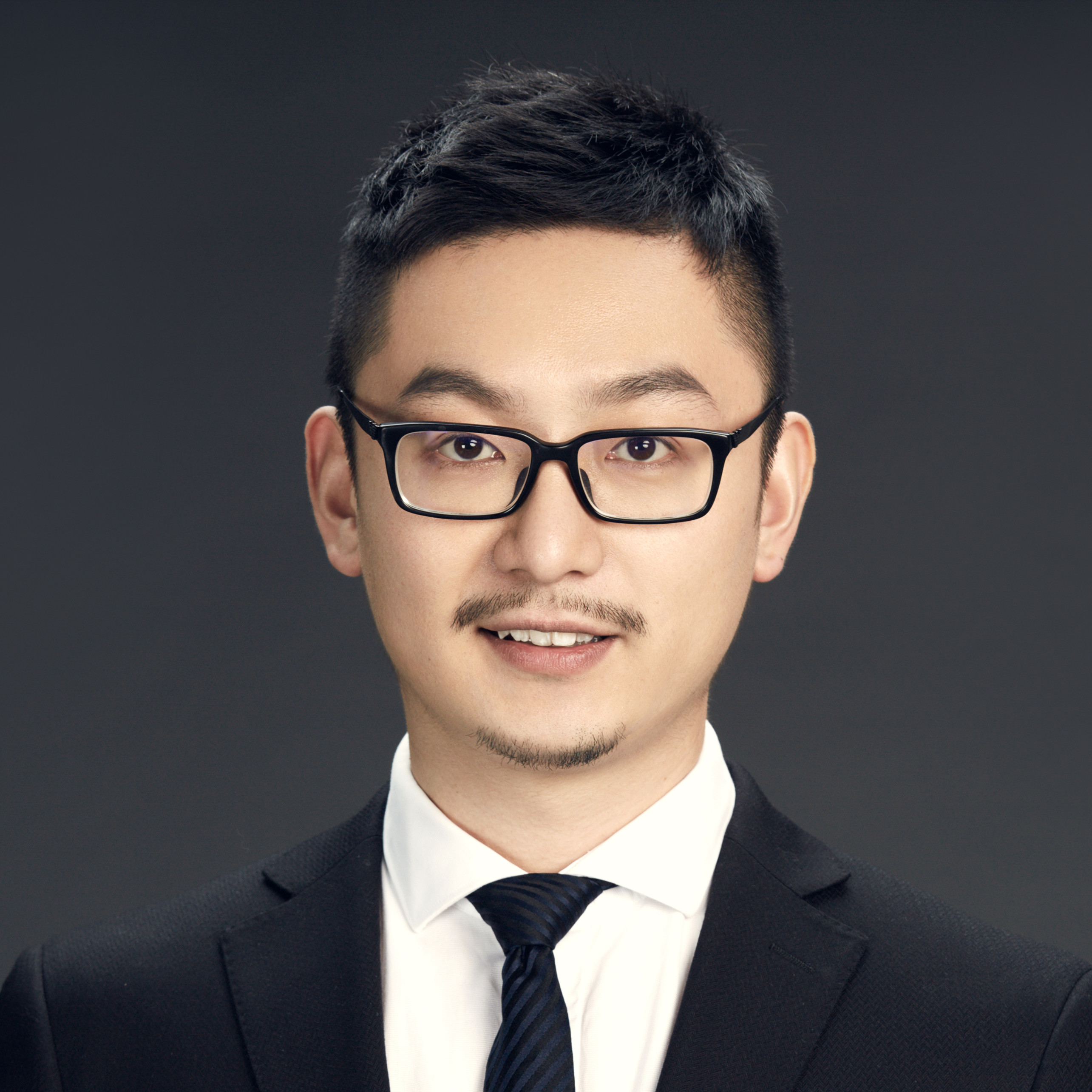 值得买:11月14日高管隋国栋减持股份合计37.85万股