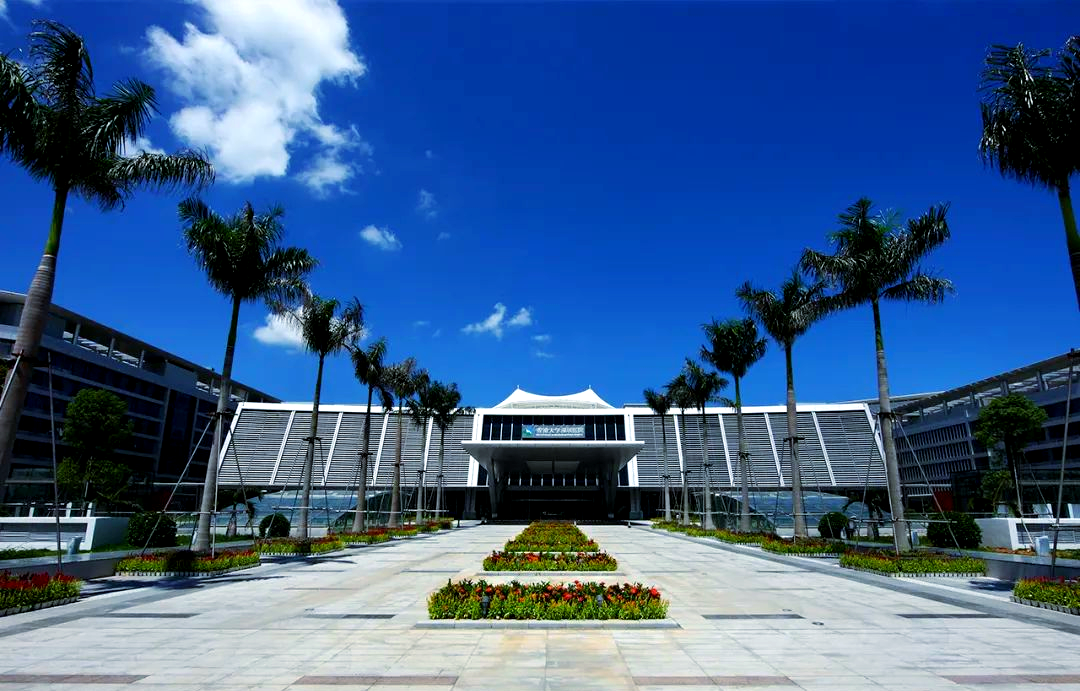 稳健医疗：聘任燕霞女士为副总经理 强化医疗业务核心竞争力与协同发展