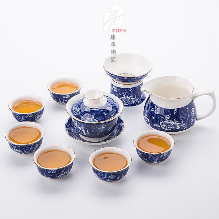 华瓷股份获得外观设计专利授权：“餐具套件（宁静）”