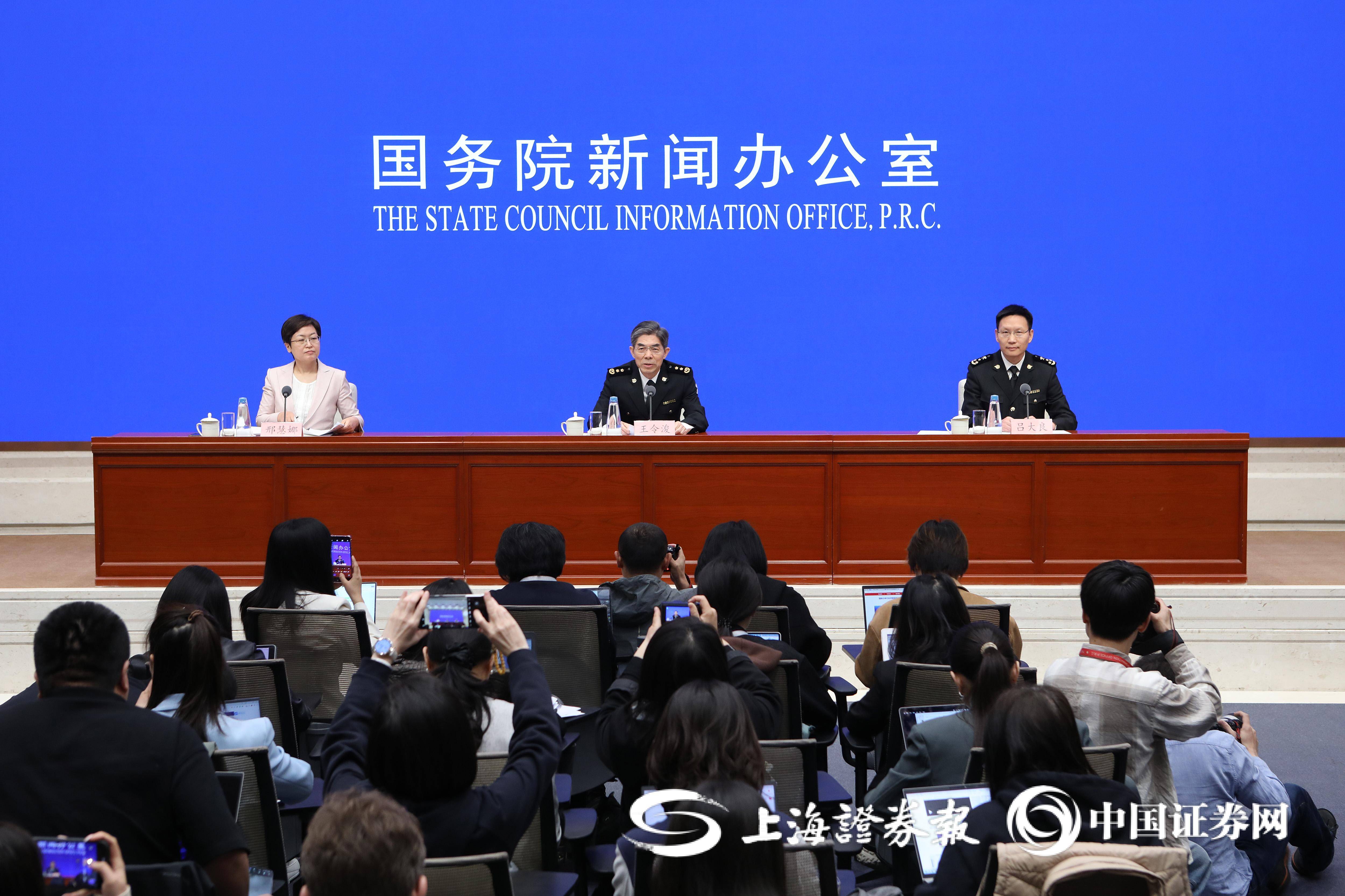 海关总署：前10个月 与东盟贸易总值为6.18万亿元 增长9.1%