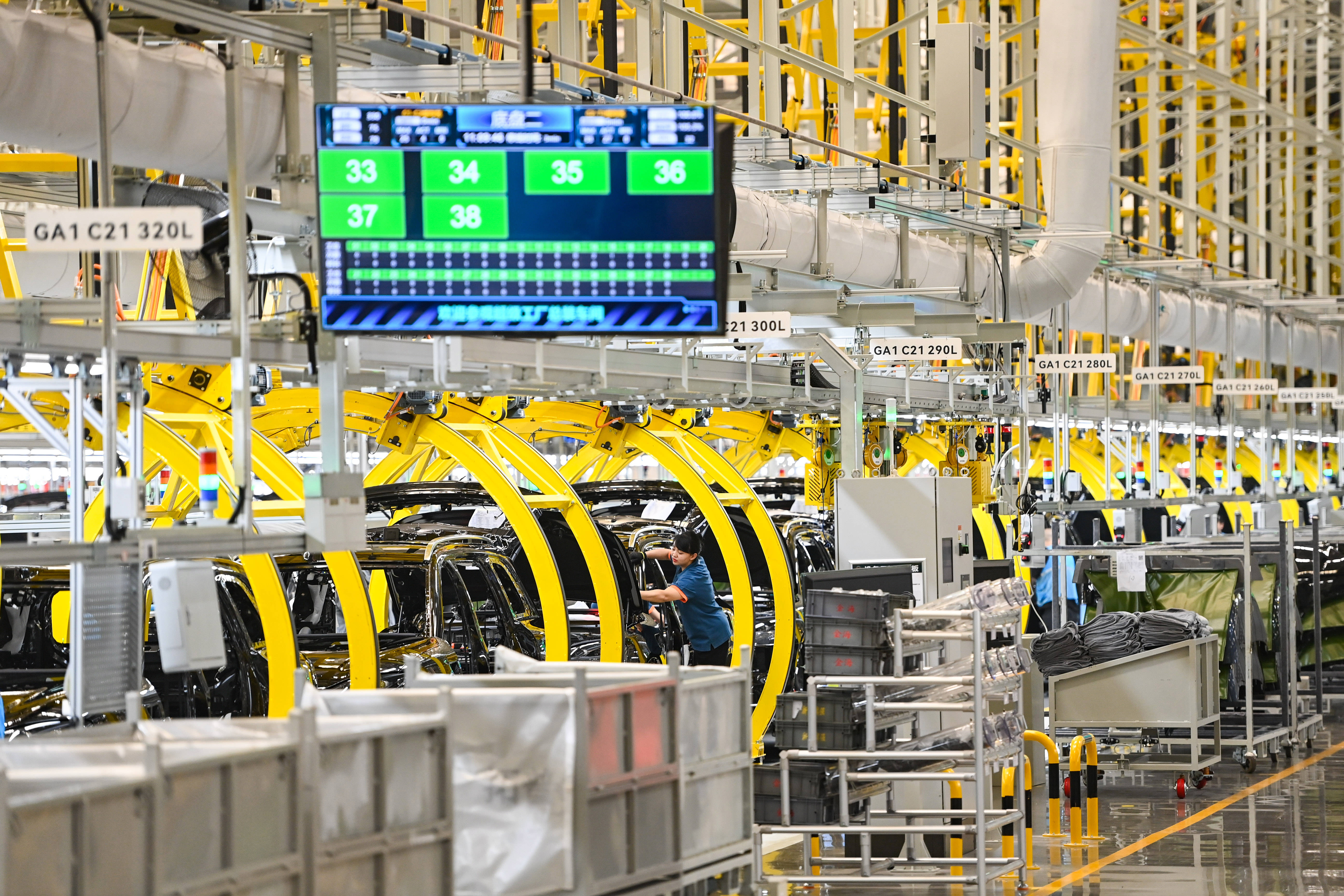 重庆计划构建世界级智能网联新能源汽车产业集群