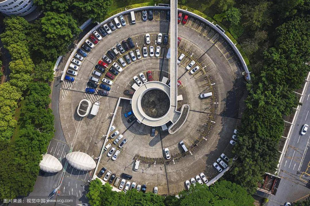 广州向停车费“刺客”开刀，上限从最高328元下调至200元