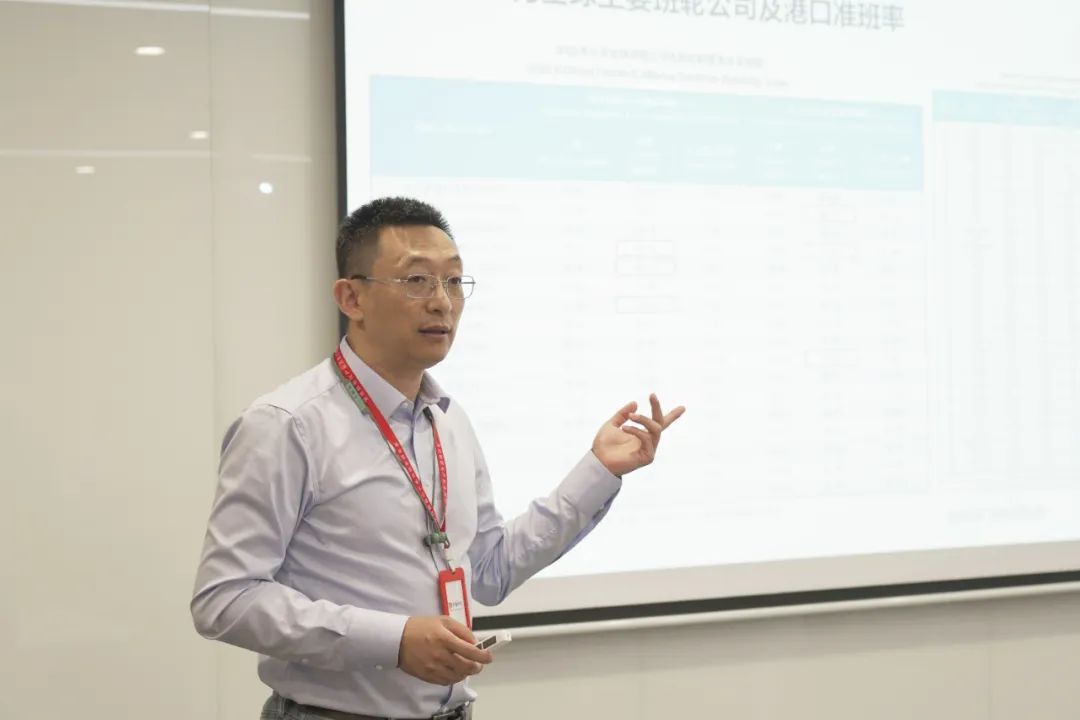 生态数据技术三重赋能 万咖壹联聚焦GEO布局红利股价一度涨超15%