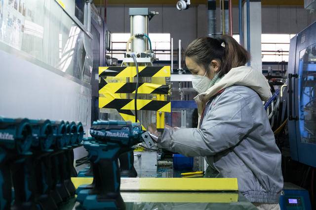 模塑科技大宗交易成交420.00万元