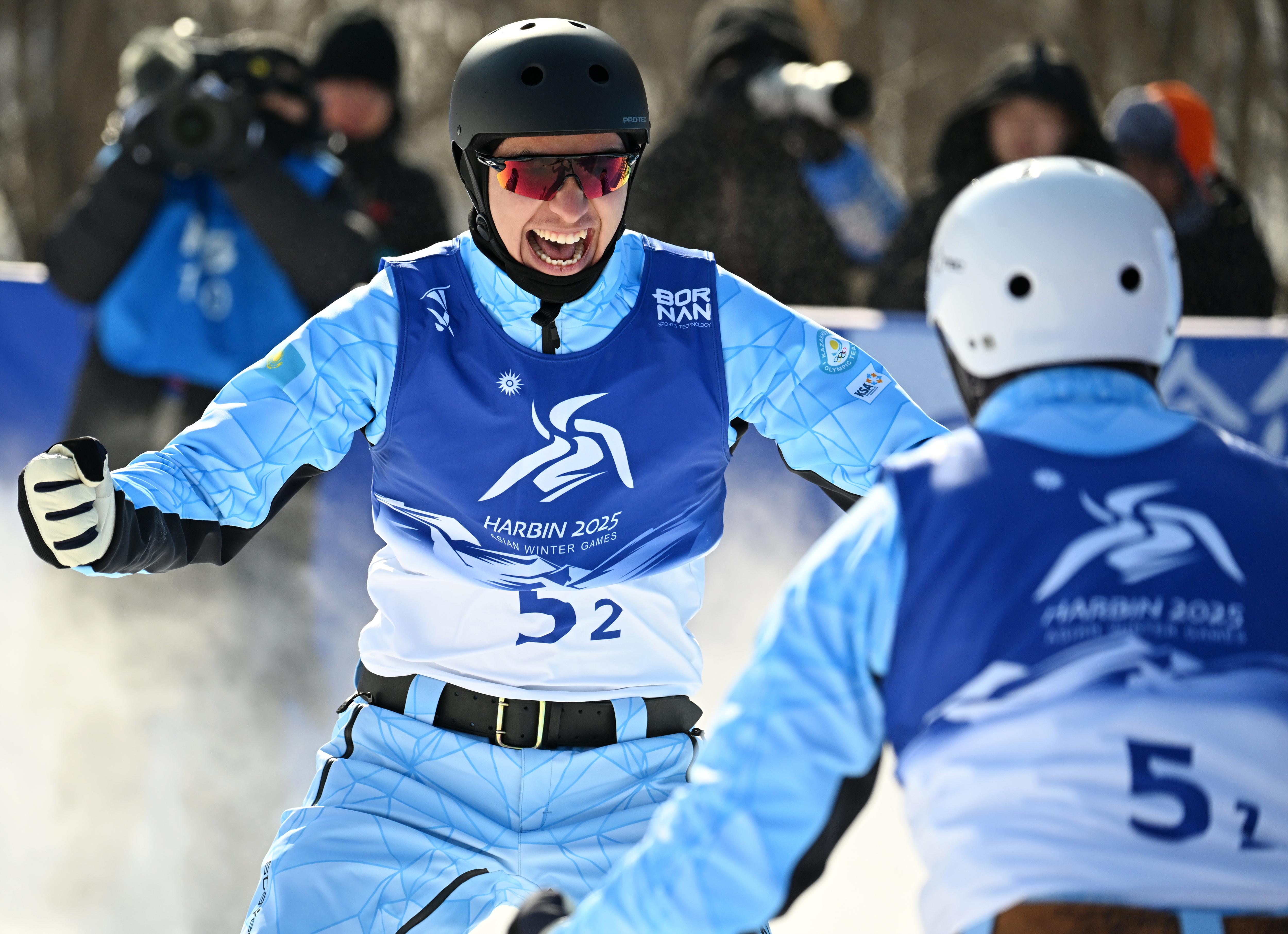 FILA发布自由式滑雪空中技巧国家队全新比赛服，助力中国健儿