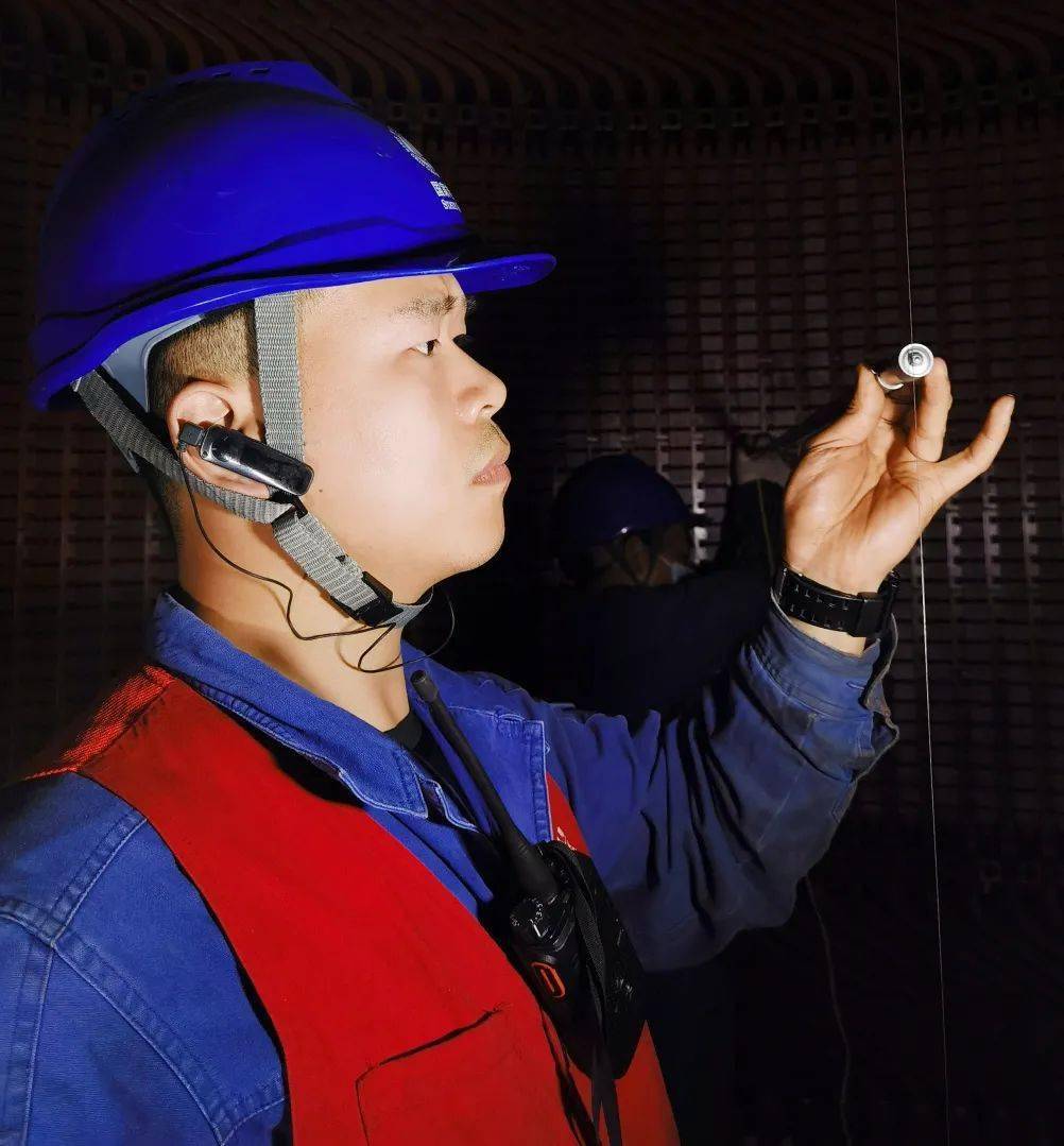 证监会：打造“三个过硬”的稽查铁军