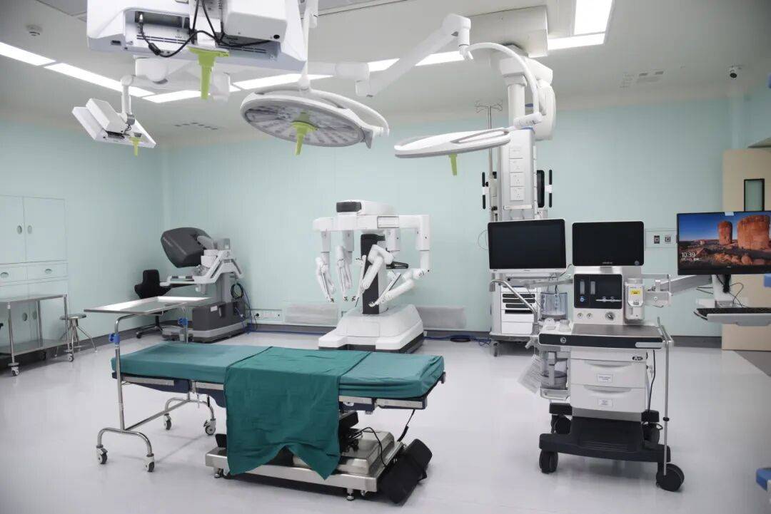 优质手术机器人“工资”更高