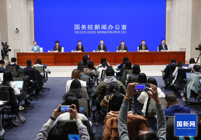 工信部：支持地方因地制宜建设未来产业，加大政府投资基金投资力度