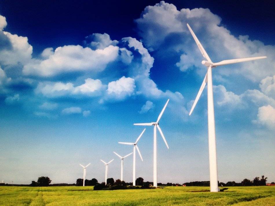 两部门：鼓励风电场项目开发空间集约复合利用 优先布局在沙漠、戈壁等区域