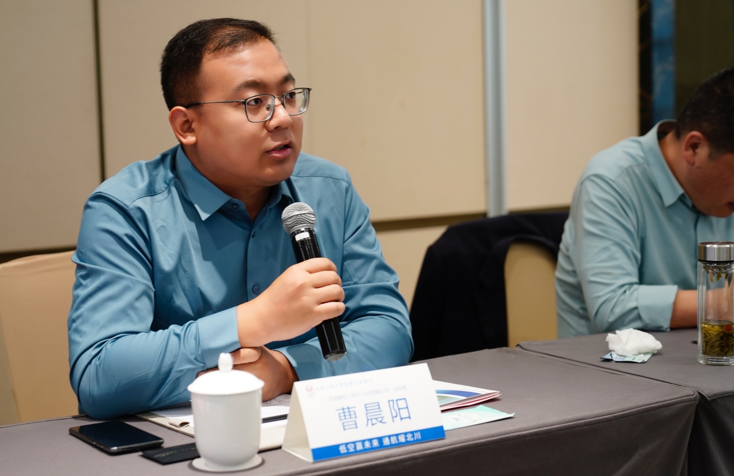 从环境服务到人机共生，玉树智能机器人开启产业新纪元